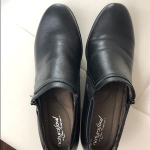 Natural Soul Leather shoes